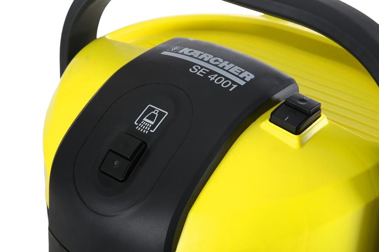 Моющий пылесос Karcher