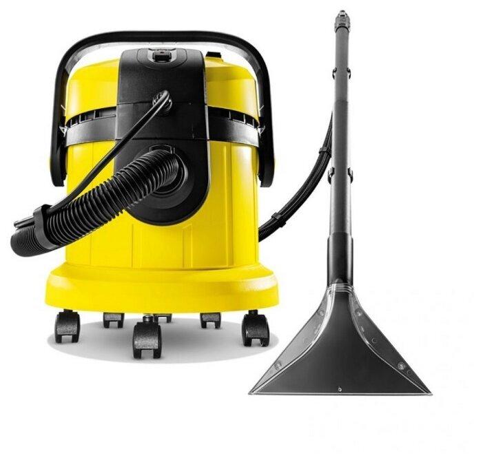Моющий пылесос Karcher