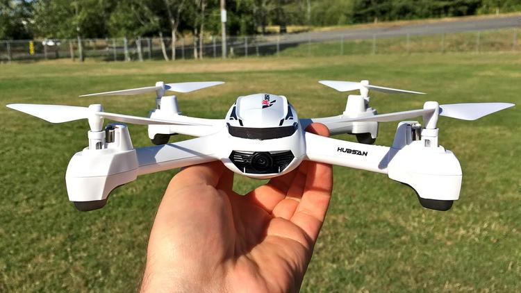 Квадрокоптер Hubsan X4 FPV H502S