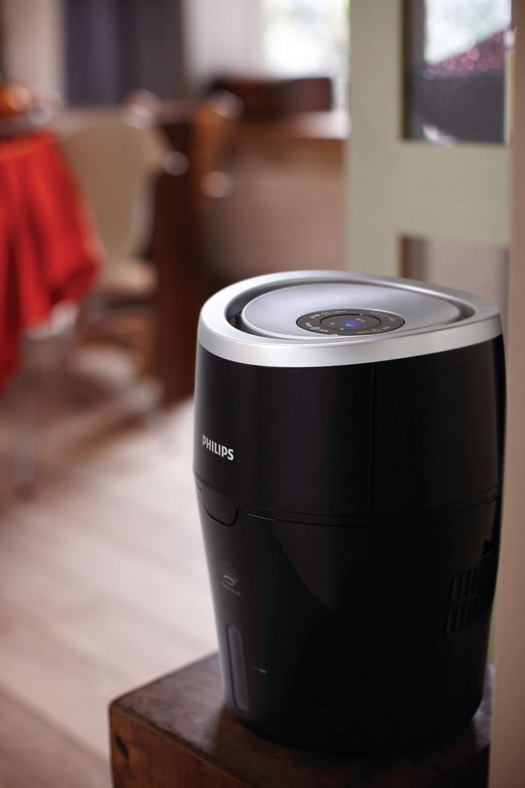 Увлажнитель воздуха  Philips HU4813/10, черный