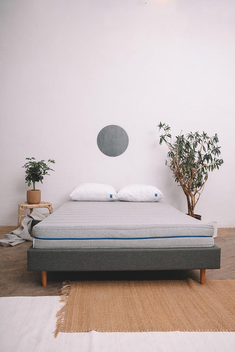 Матрас Blue Sleep Sonnic 200х200, беспружинный, скрученный
