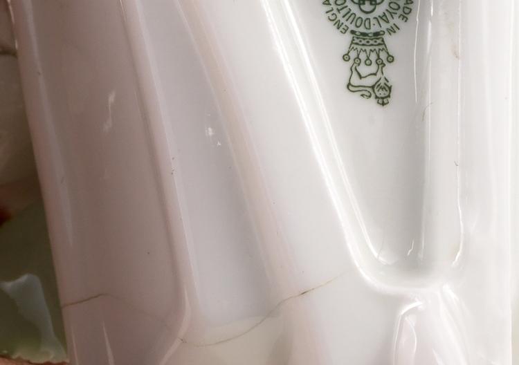 Цветочная композиция "Тачка". Фарфор, Royal Doulton, Великобритания, вторая половина 20 века