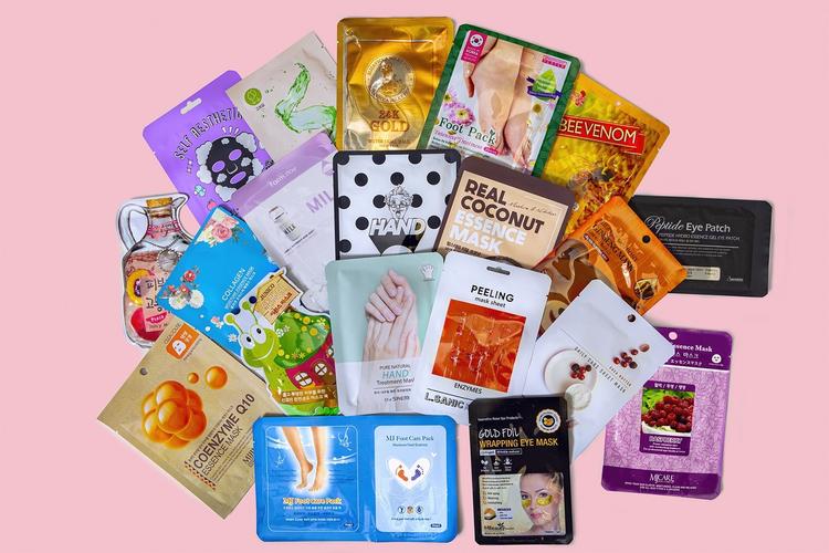 Cosmasi Набор корейских тканевых масок комплексный уход (20 шт) Skin Care Mix Box