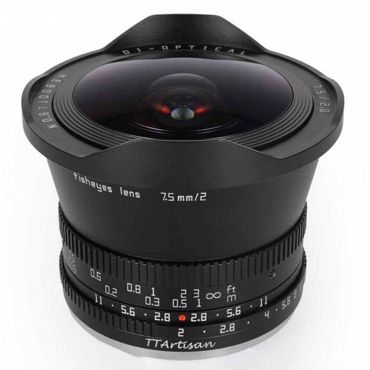 Объектив TTartisan 7.5 мм F2.0 для Fuji X (APS-C)